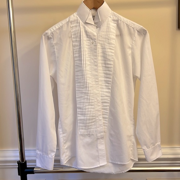 cousins formalwear Other - Cousins Formalwear, juniors size 6, white button down shirt.